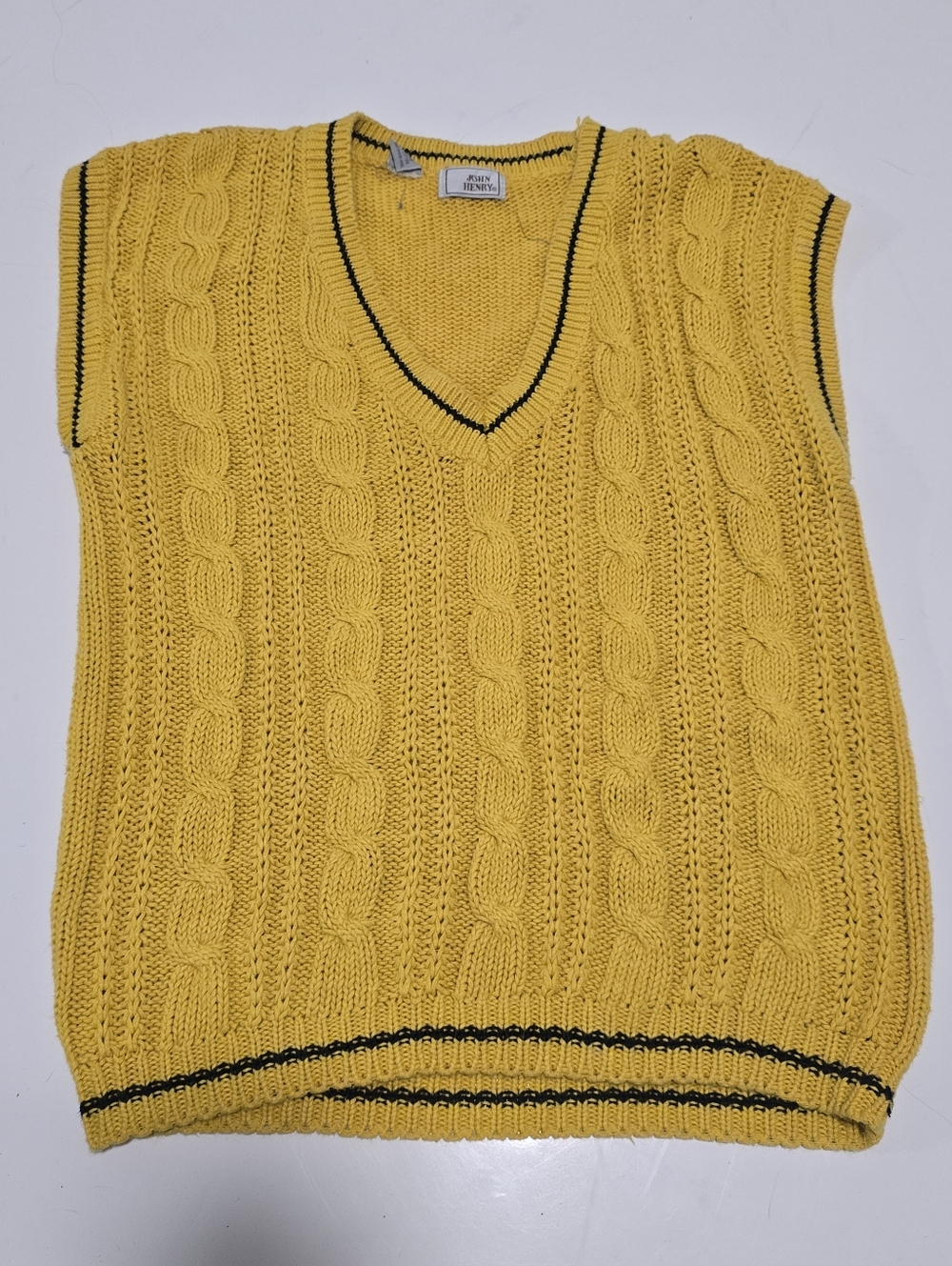 Yellow Cable Knit Sleeveless Sweater Vest with Contrast Trim